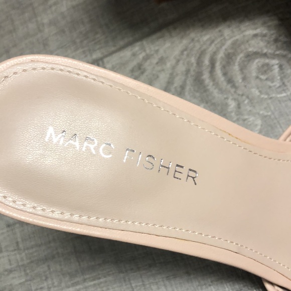 Swankstudded slide heels 💓💓 - Picture 3 of 12